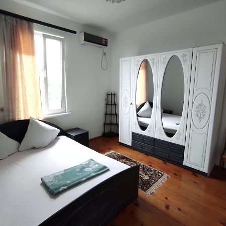 Guest House New Athos Eksteriør billede